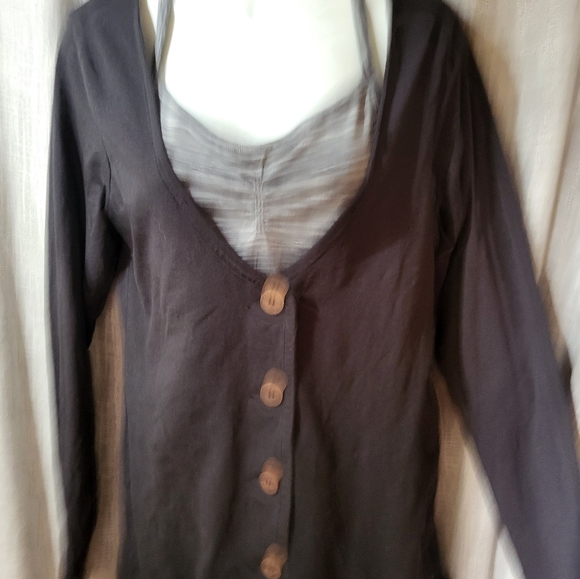 Voleuz Soft Large wood Button Cardigan Top Women's Size s overfit cotton - Picture 3 of 9